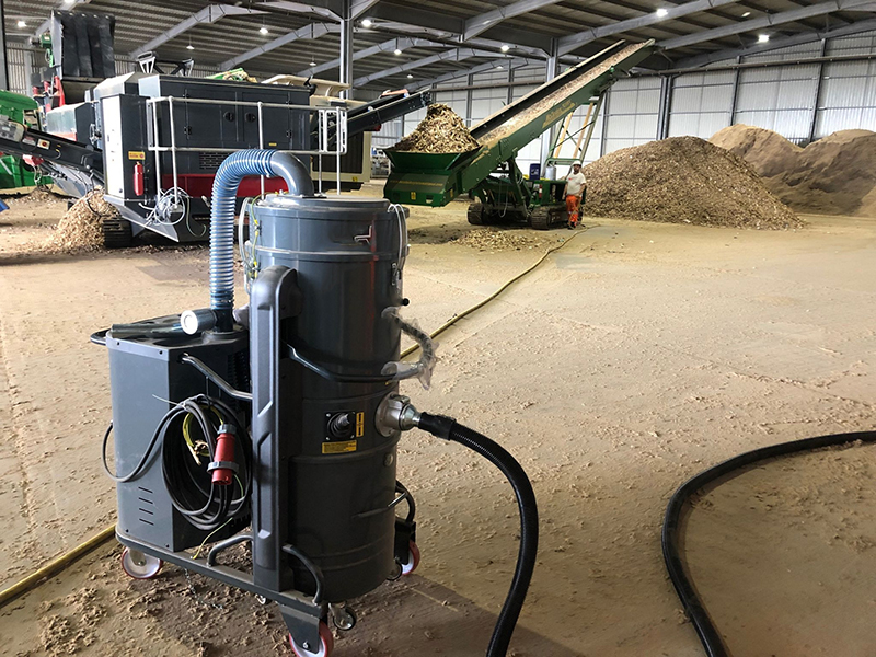 Máy hút bụi công nghiệp 3 pha dùng cho nhà máy viên nén gỗ