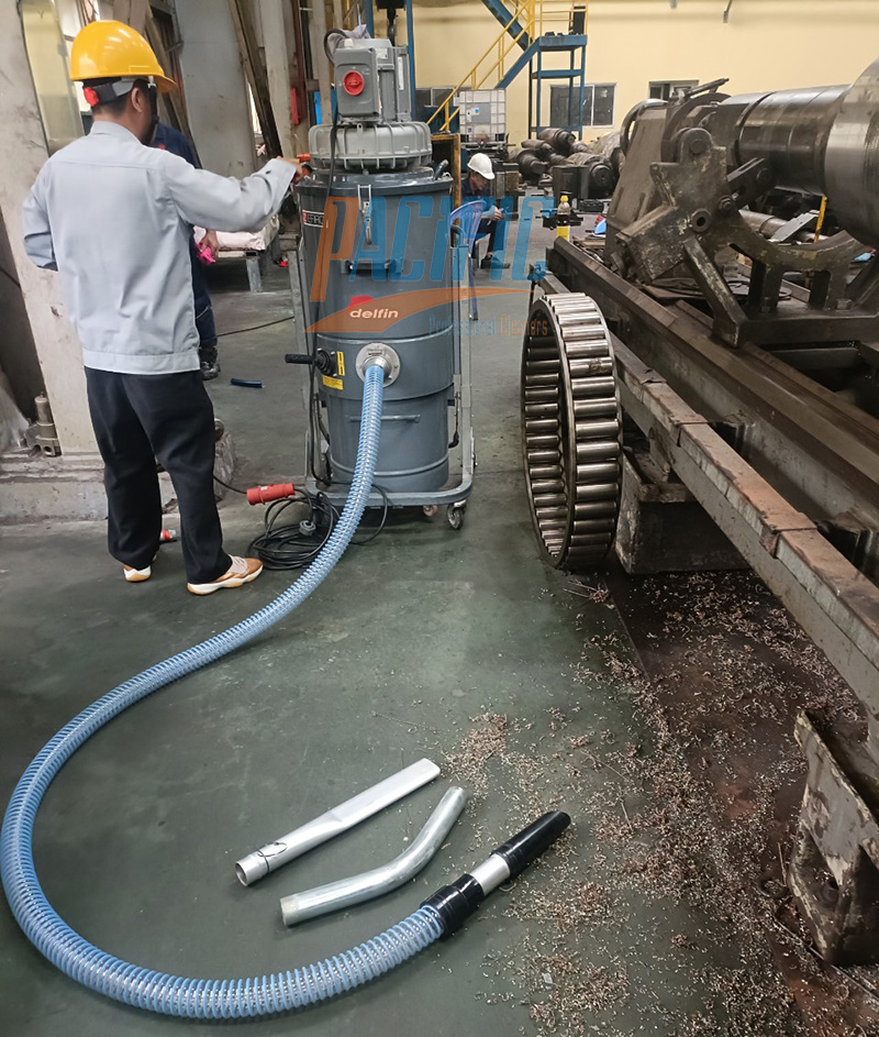 Máy hút bụi công nghiệp Delfin dùng hút mạt kim  loại trên các máy gia công cơ khí (Máy CNC)