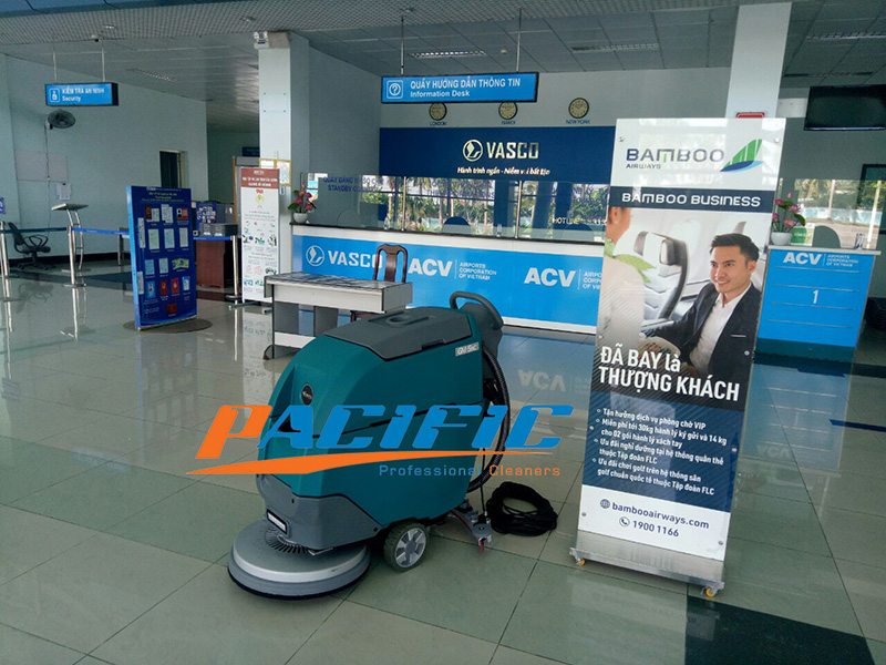 Máy lau sàn công nghiệp cho sân bay