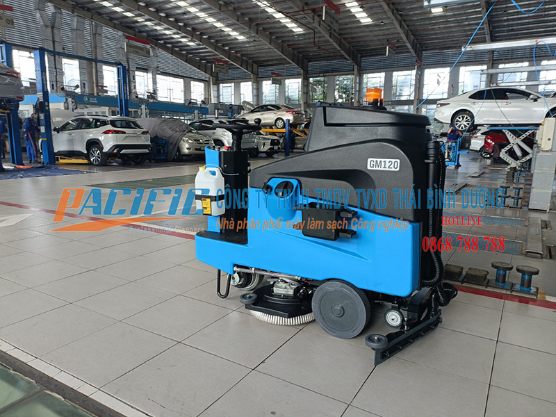 Máy lau sàn công nghiệp Grammy Gm120/110BT