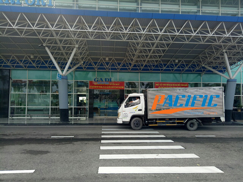 Máy lau sàn công nghiệp đẩy tay cho sân bay